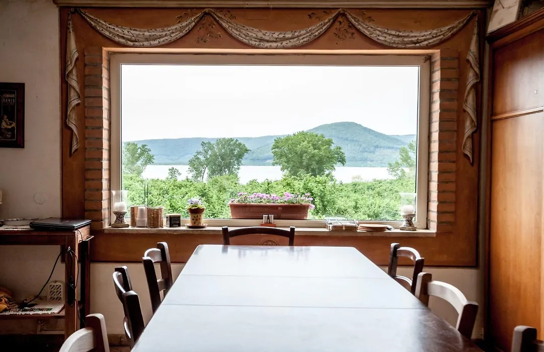 La Finestra sul Lago-1